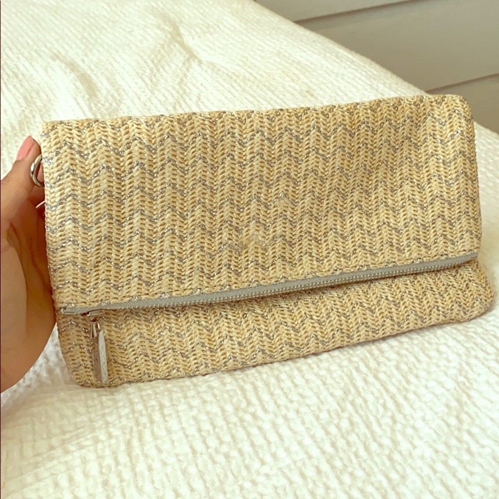Hand bag